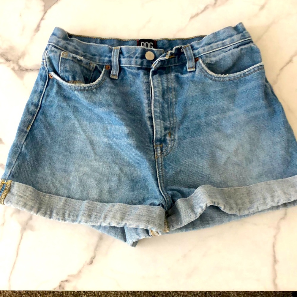 Mom High-Rise Shorts
